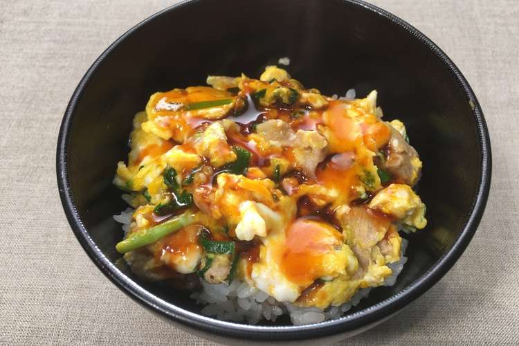 豚ニラ玉ピリ辛あんかけ丼 レシピ 作り方 By レシピの女王 クックパッド 簡単おいしいみんなのレシピが352万品
