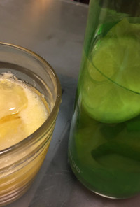 国産レモン水と丸ごとレモンオレンジ