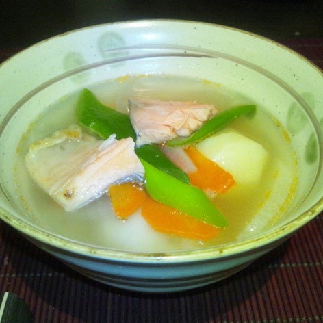 北海道の郷土料理☆簡単あったか鮭の三平汁