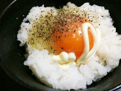 卵かけご飯❤究極黒胡椒マヨネーズめんつゆの写真