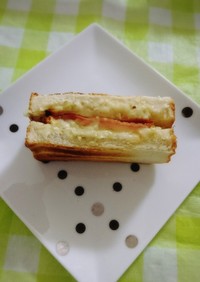 朝食やお昼に☆簡単☆ハムチーズトースト♪