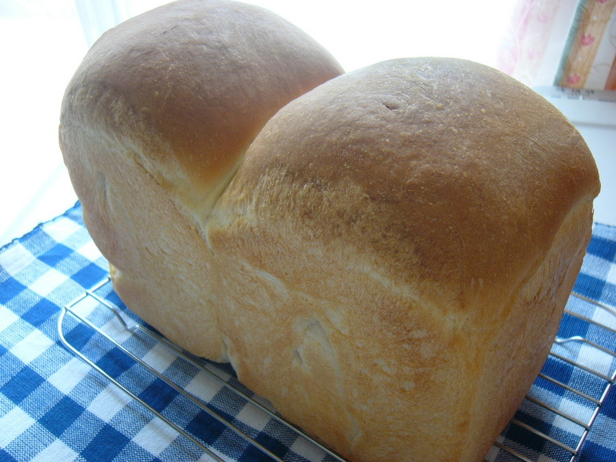 もっちり、さっくり食パンの画像