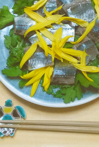 秋刀魚のカルパッチョ風サラダ