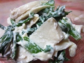 春菊とエリンギの酒粕クリームチーズ和え