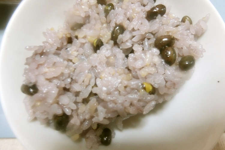 玄米黒豆の開運ごはん レシピ 作り方 By サリー1号さん クックパッド 簡単おいしいみんなのレシピが357万品