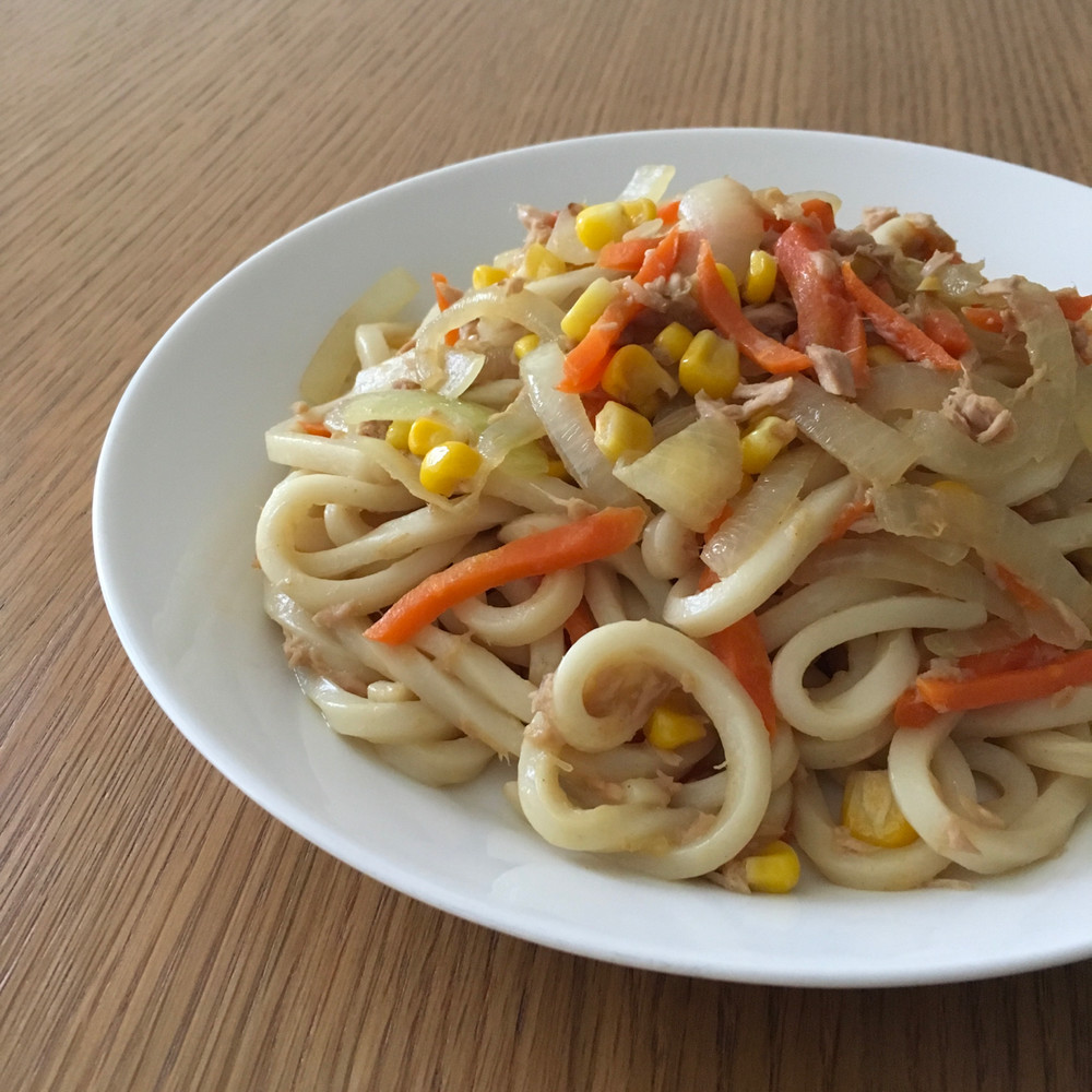 子どもの大好物 ツナとコーンの焼きうどん レシピ 作り方 By Mayaちん クックパッド