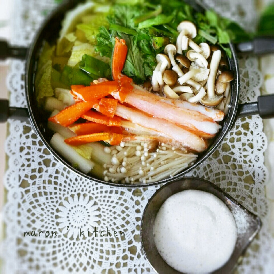 とろろで食べる♥白味噌とおだしのカニ鍋の画像