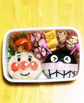 キャラ弁 アンパンマンとバイキンマン
