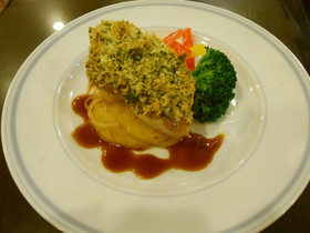 若鶏もも肉の香草パン粉焼き