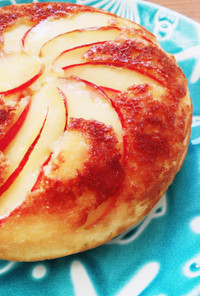 炊飯器で簡単！贅沢りんごのホットケーキ