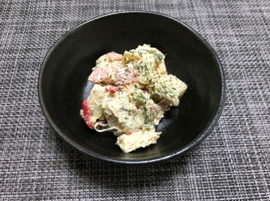 京芋（海老芋）のマスタードホットサラダの写真