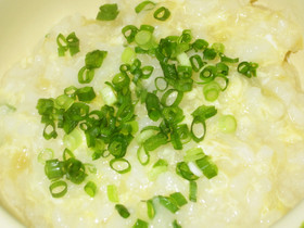 寒い朝に!生姜の効いた卵のお粥!