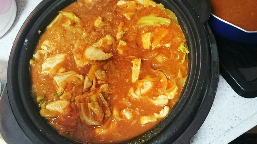 熱々トマトカレー鍋の画像