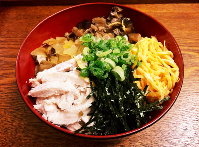 奄美鶏飯の【黄金スープ】の写真