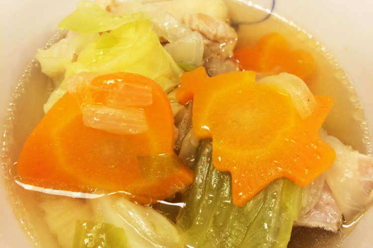 胃腸炎の回復期に 鶏肉と野菜のスープ煮 レシピ 作り方 By こぎあゆ クックパッド 簡単おいしいみんなのレシピが354万品