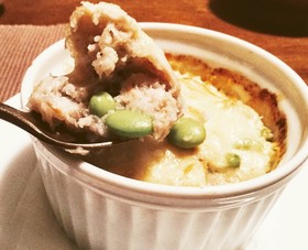 すりおろしレンコンのチーズグラタン