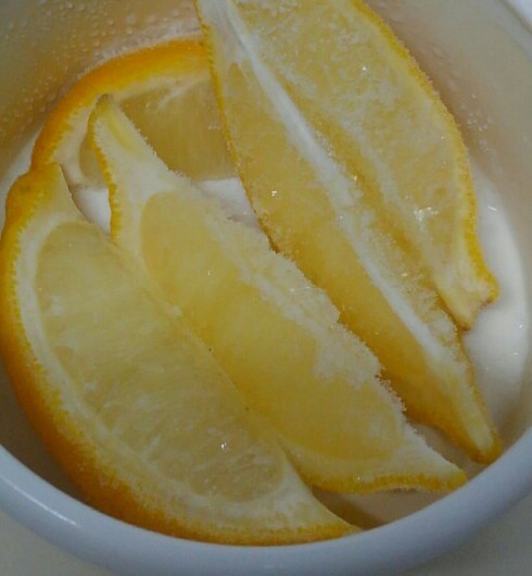 有機レモンを無駄にしない 簡単保存と活用の画像