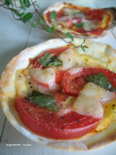 餃子の皮で作る♥パリパリのピザ♥の写真