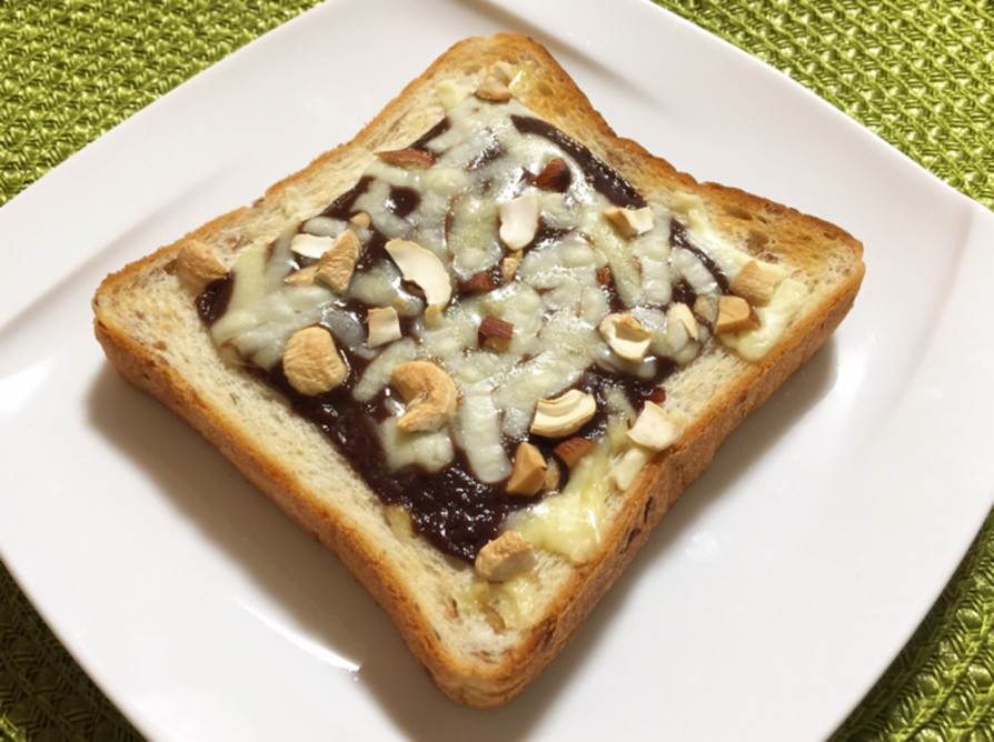 スライス生チョコ☆チーズ&ナッツトーストの画像