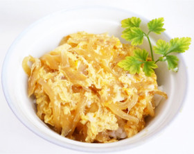 卵とたまねぎで 玉子丼 親子丼風玉玉丼