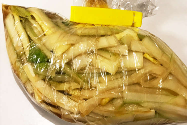 簡単ビニール袋 セロリの酢漬け レシピ 作り方 By Bowばう クックパッド 簡単おいしいみんなのレシピが372万品