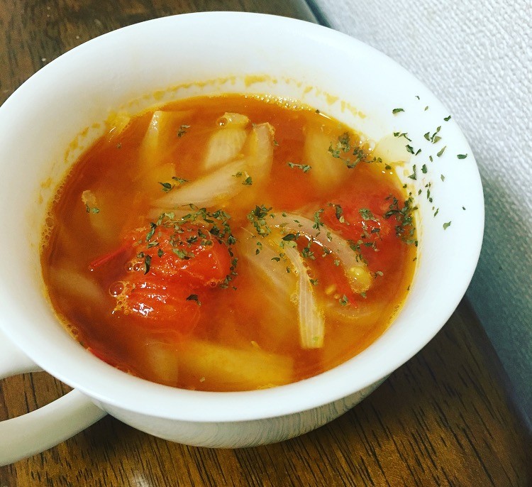 ミニトマトの素材の味が美味しい〜スープ の画像