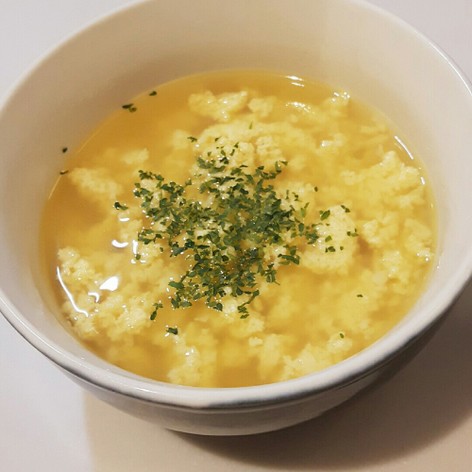 ストラッチャテッラ(卵とチーズのスープ)