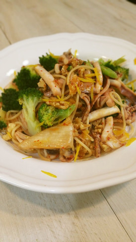 一夜干しイカ✖キムチのパスタ✖