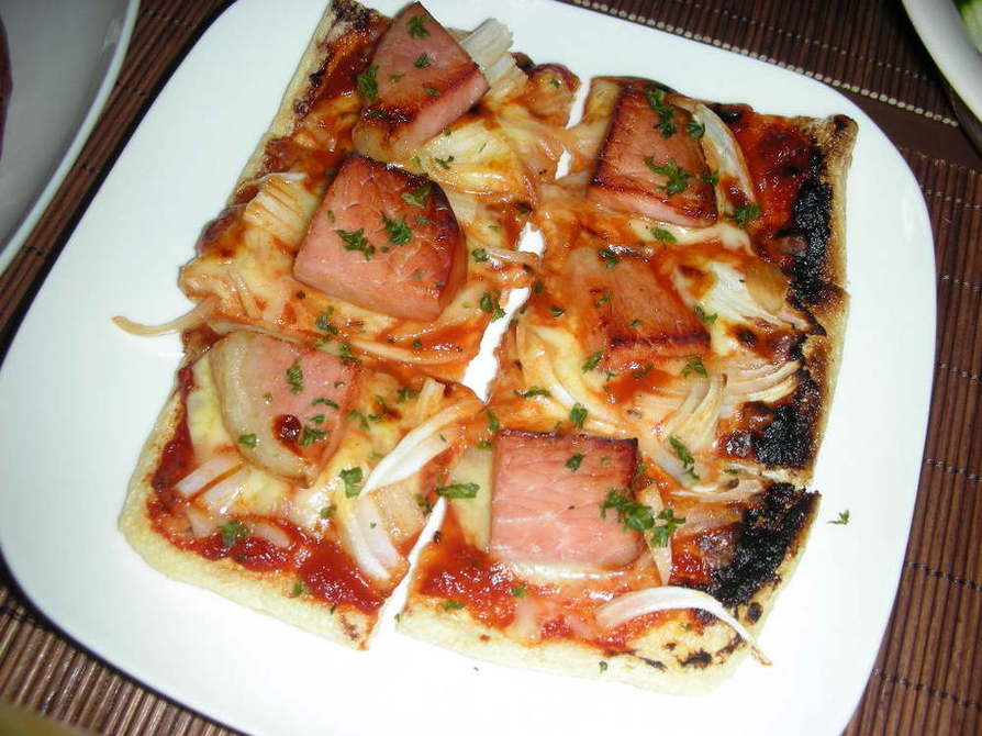 油揚げのピザの画像