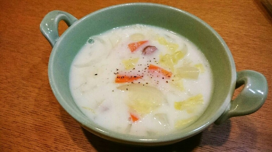 野菜たっぷり山芋ポタージュスープの画像