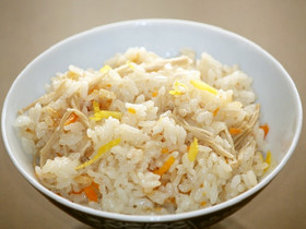 乾燥えのき茸の炊き込みご飯