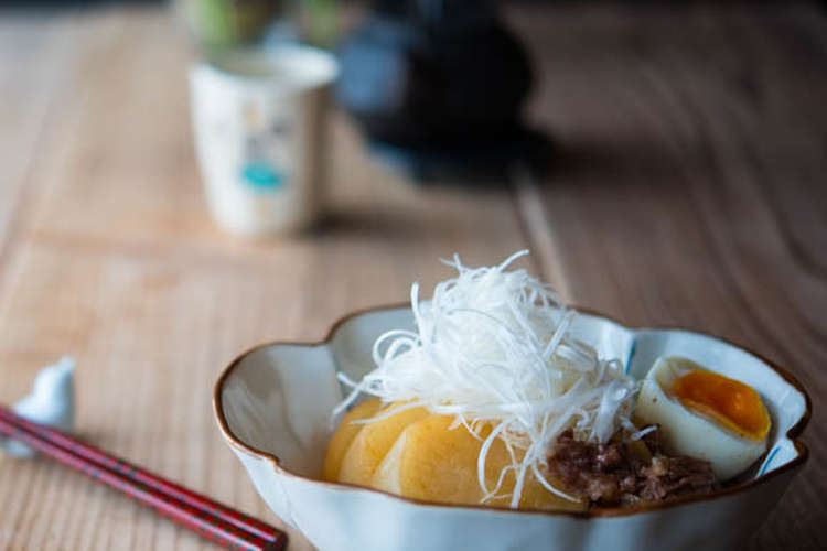 冷凍でしみしみ 牛肉と冷凍大根の煮物 レシピ 作り方 By はずき クックパッド 簡単おいしいみんなのレシピが372万品