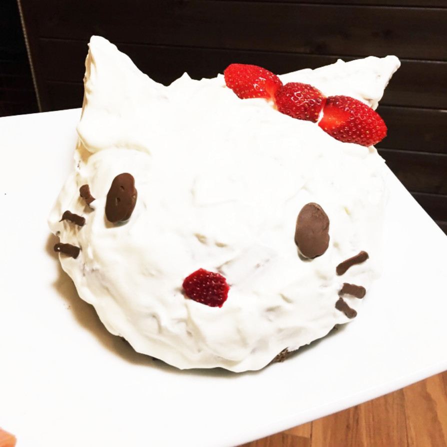 ムースケーキ(キティちゃん)の画像