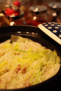 ホっと中華風♡白菜と豚肉のミルフィーユ鍋