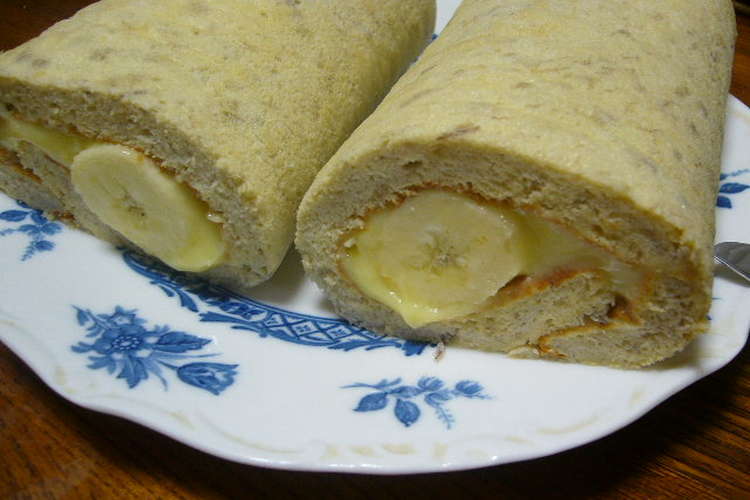 バナナたっぷり ふんわりロールケーキ レシピ 作り方 By M T クックパッド 簡単おいしいみんなのレシピが372万品