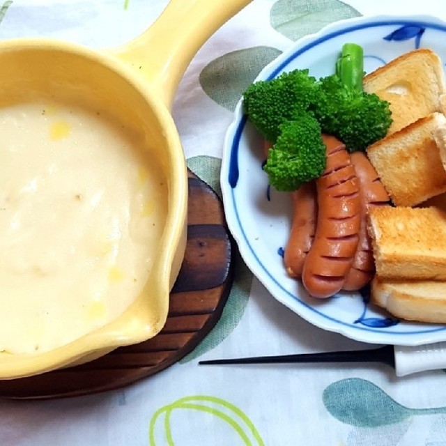 フランス語圏レシピ チーズフォンデュ レシピ 作り方 By 春菜食堂y クックパッド