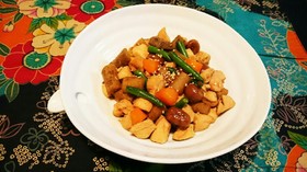 鶏とごぼうの煮物