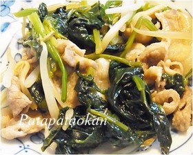 お弁当にも♪ほうれん草と豚肉の炒め物