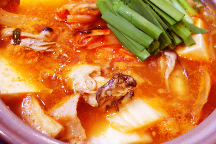ダシいらずの牡蠣のチゲ鍋 レシピ 作り方 By 犬魚2 クックパッド