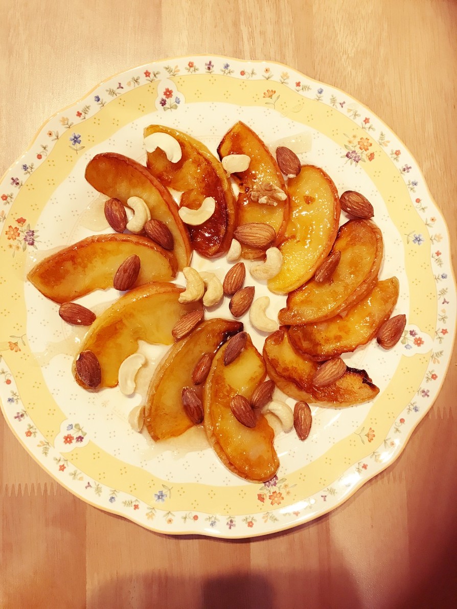ココナッツオイルのリンゴ焼きの画像
