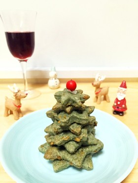 スピルリナ入りクリスマスクラッカーツリー