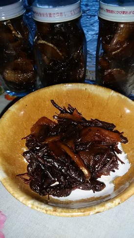 イナゴの生姜入り佃煮