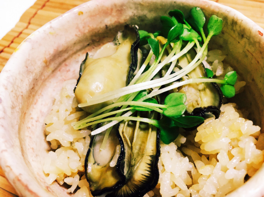 牡蠣の炊き込みご飯☆殻付き牡蠣使用！の画像