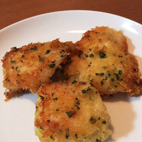 簡単★鶏むね肉の香りパン粉焼き