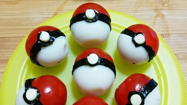 簡単 モンスターボール ポケモンキャラ弁 レシピ 作り方 By くみにゃん クックパッド 簡単おいしいみんなのレシピが377万品