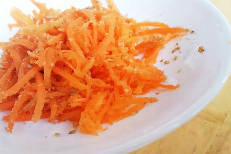 たった5分で 千切りにんじんのレンジ蒸し レシピ 作り方 By 食べる時々ごろ寝 クックパッド 簡単おいしいみんなのレシピが352万品