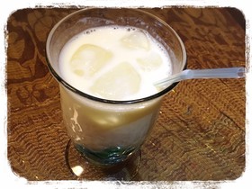 混ぜるだけ簡単ラッシーオレンジ