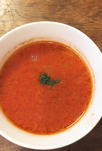 超簡単！シンプルなトマトスープ