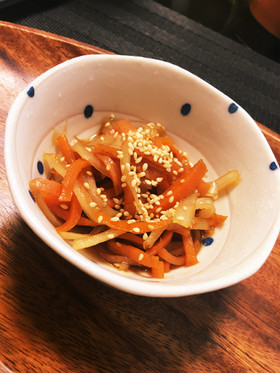 5分チン♪大根と人参の皮のきんぴら
