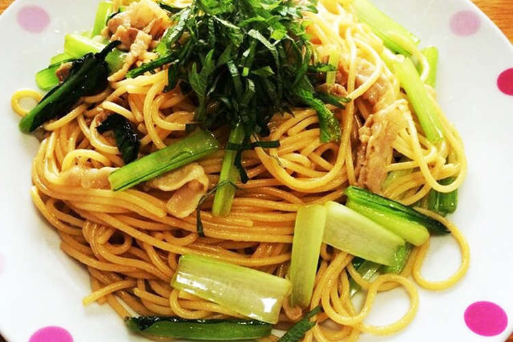 簡単 豚肉と小松菜の柚子胡椒パスタ レシピ 作り方 By ずぼらー クックパッド 簡単おいしいみんなのレシピが352万品